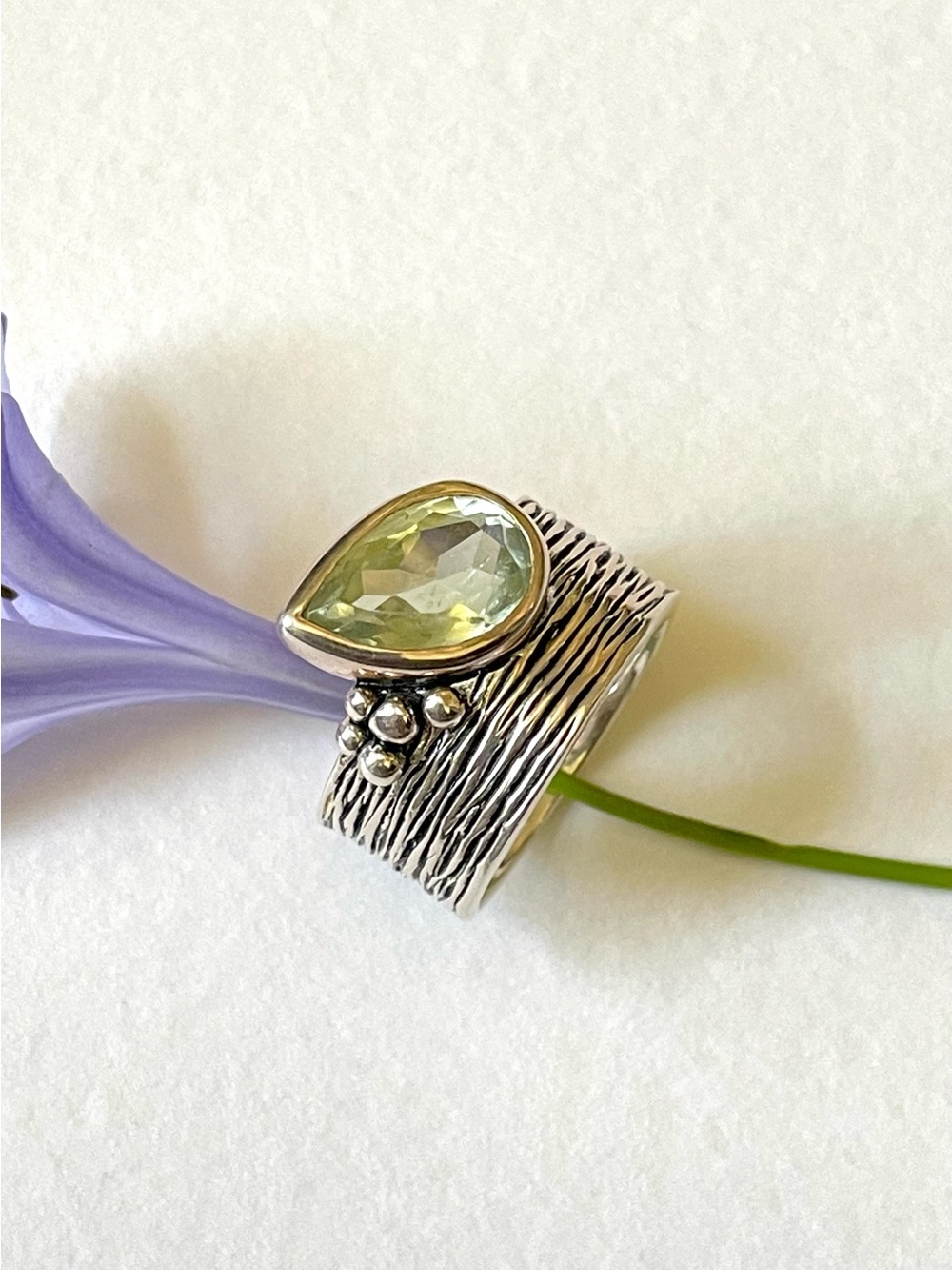 925 Sterling silver with natural Green Amethyst US 7,8,9,9.5